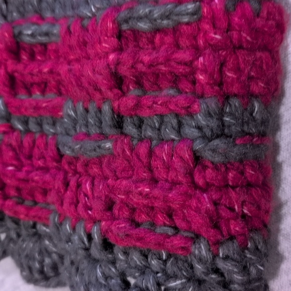 HOLD Mauve Crochet Hat/Scarf Set & Cerise Charcoal infinity scarf/hat set - Picture 8 of 8